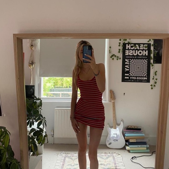 BRANDY MELVILLE STRIPED RED BODYCON MINI DRESS - Picture 4 of 4